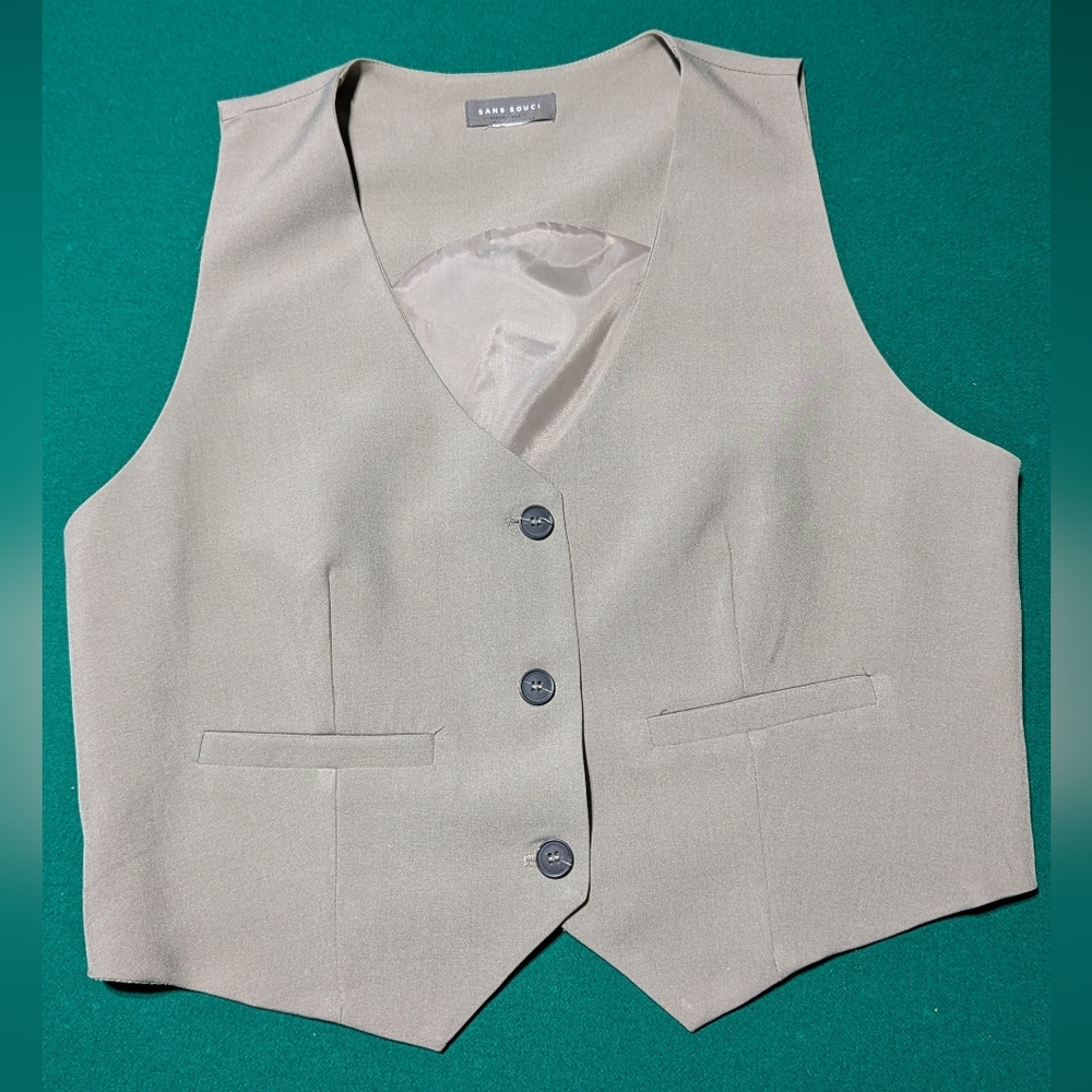 Sans Souci Beige Button-Up Vest